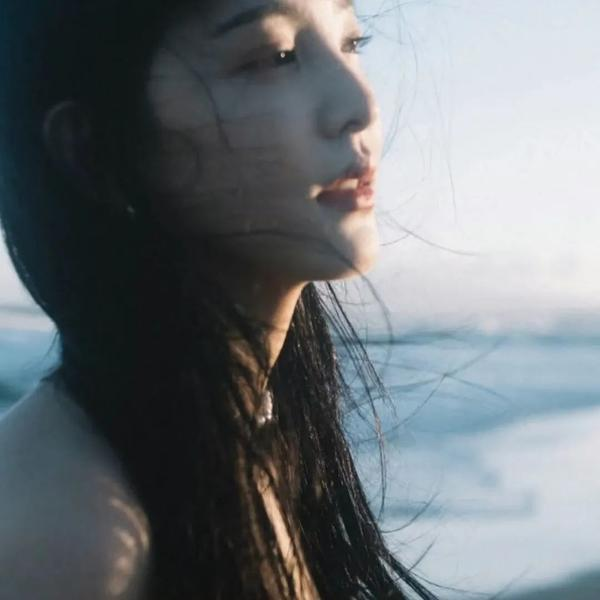 错把亲疏分你我